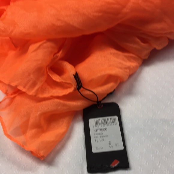 Scarf - Picture 2 of 2